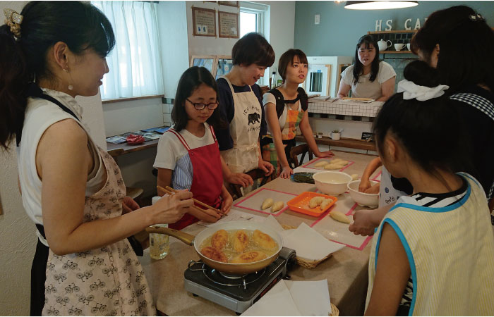 ナチュラルな家　かわいいお家　京都　親子パン